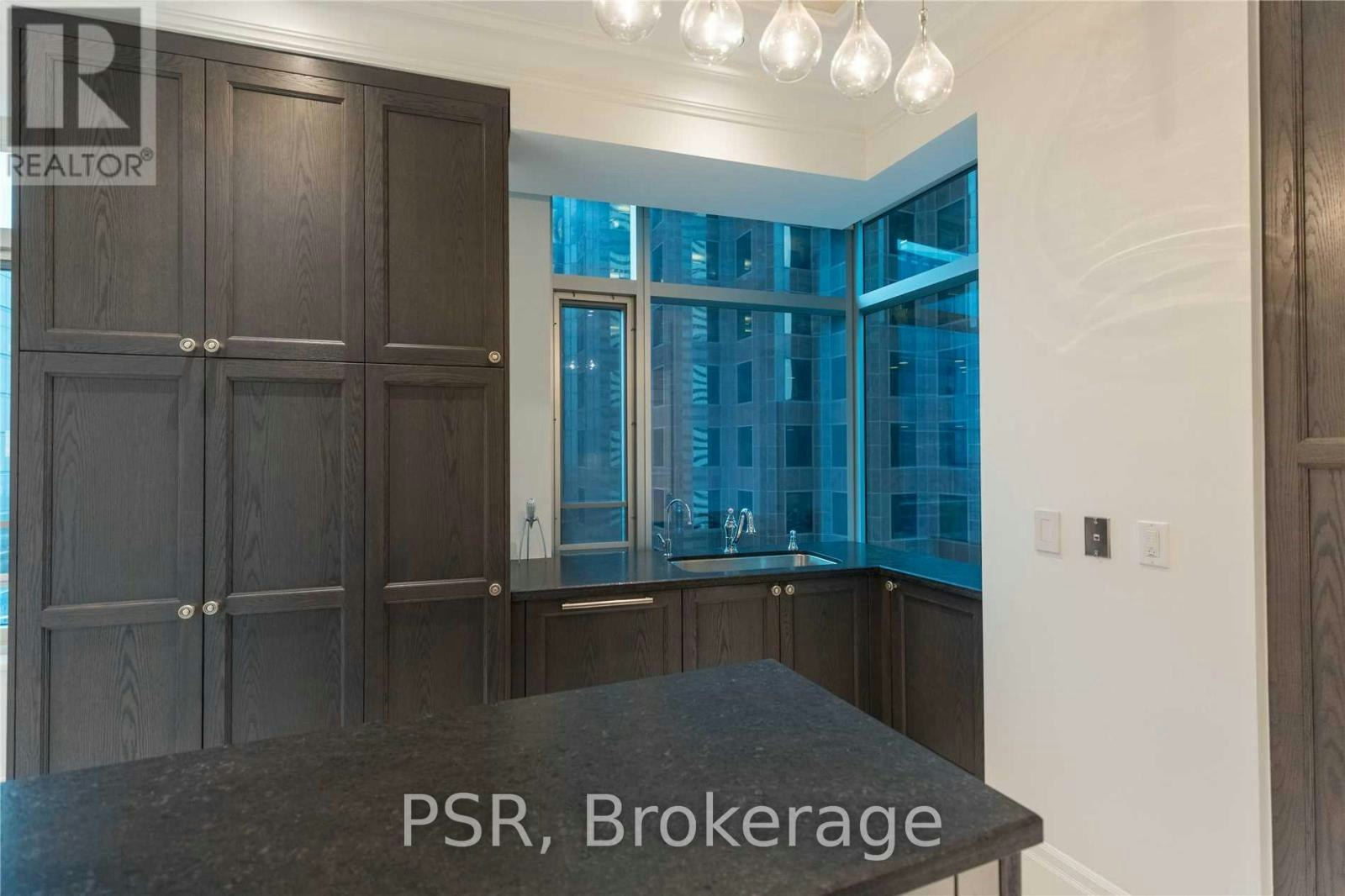 4104-311 Bay Street, Toronto, ON, M5H 4G5 - 7