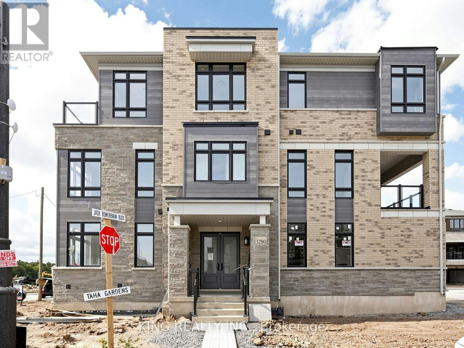 3290 Taha Garden, Oakville, ON, L6M 5R9