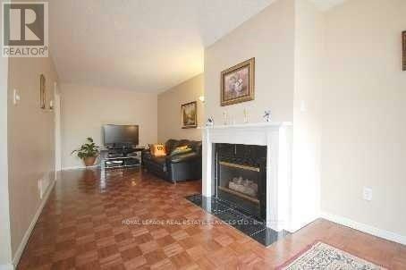 2-455 Apache Court, Mississauga, ON, L4Z 3W8 - 3