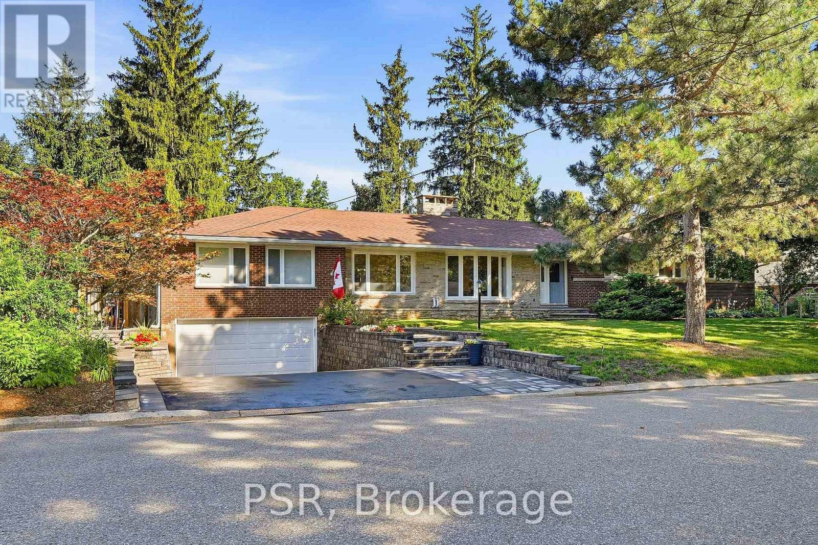 15 Valleyview Road, Halton Hills, ON, L7G 1W3