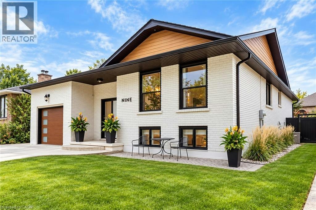 9 Midway Street, Hamilton, ON, L8G 4H6