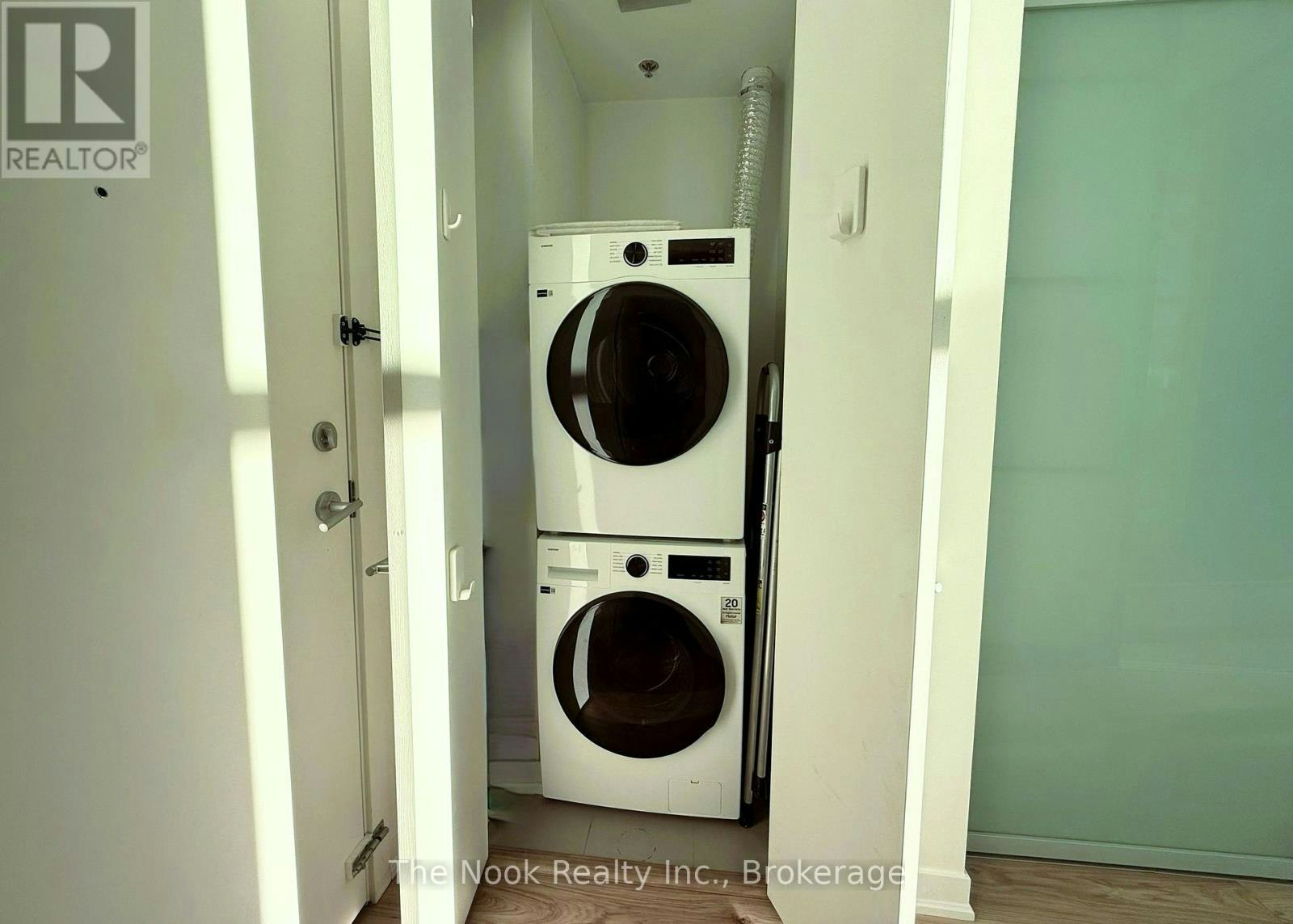 PH712-88 Colgate Avenue, Toronto, ON, M4M 0A6 - 18