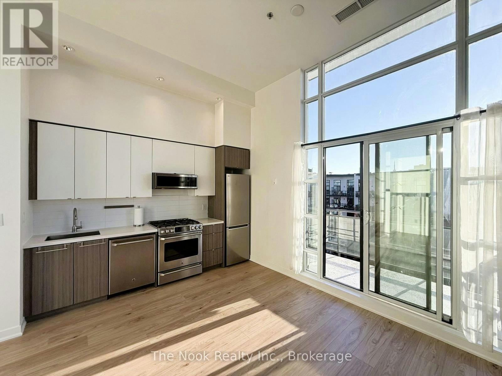 PH712-88 Colgate Avenue, Toronto, ON, M4M 0A6 - 7