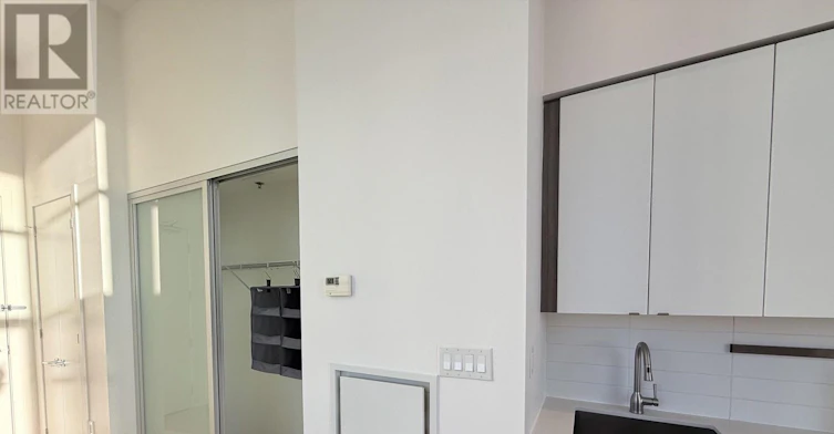 PH712-88 Colgate Avenue, Toronto, ON, M4M 0A6 - 17