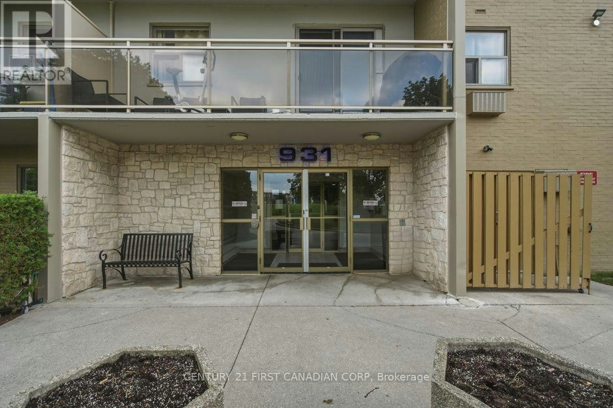 804-931 Wonderland Road S, London, ON, N6K 2X6