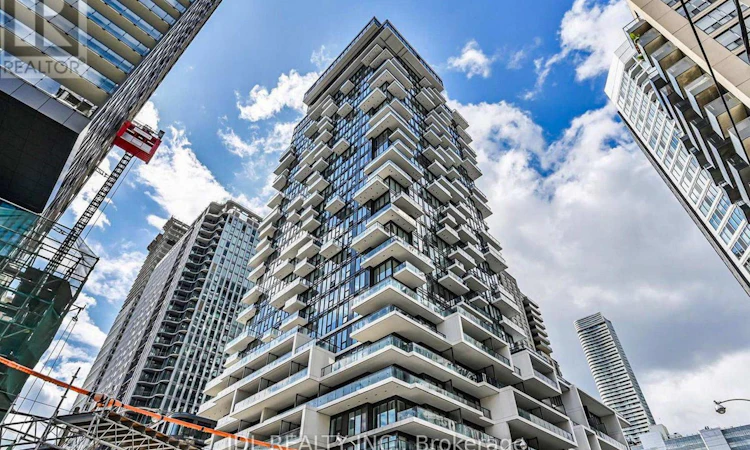 501-77 Shuter Street