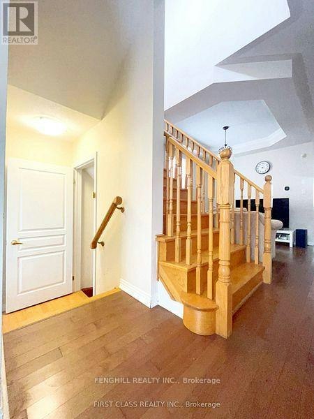 18 Magnotta Road, Markham, ON, L6C 2V5 - 3