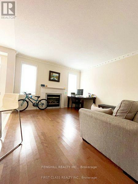 18 Magnotta Road, Markham, ON, L6C 2V5 - 5