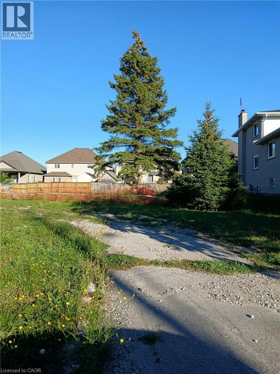 28 Second Road W, Hamilton, ON, L8J 2V3