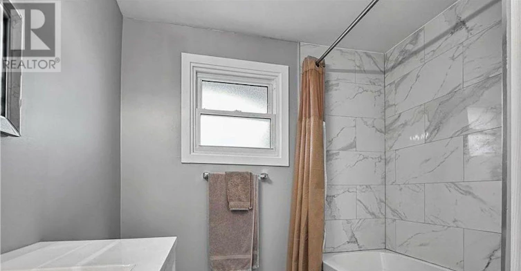 7 Acton Crescent, London, ON, N6E 1W6 - 11
