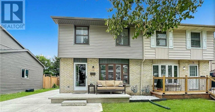 7 Acton Crescent, London, ON, N6E 1W6