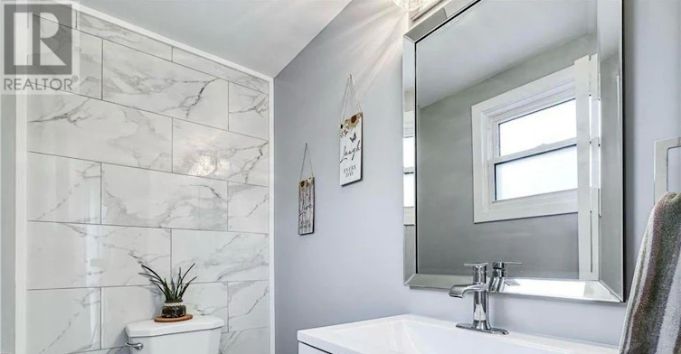 7 Acton Crescent, London, ON, N6E 1W6 - 7