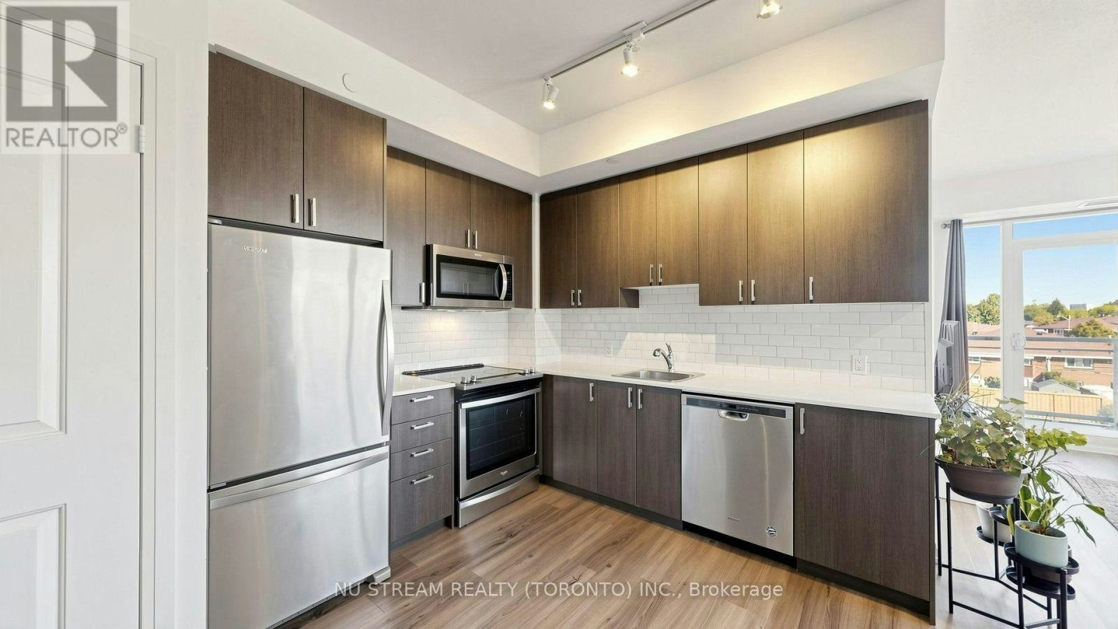 355-60 Ann O'reilly Road, Toronto, ON, M2J 0C8 - 18