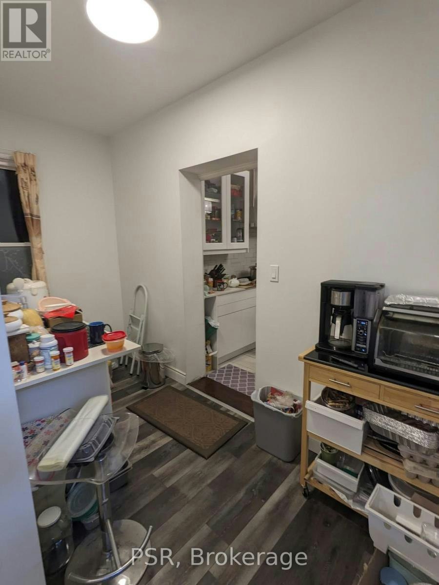 18 Sheldon Avenue N, Kitchener, ON, N2H 2M2 - 17