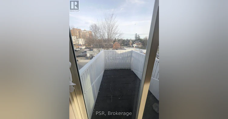 18 Sheldon Avenue N, Kitchener, ON, N2H 2M2 - 8