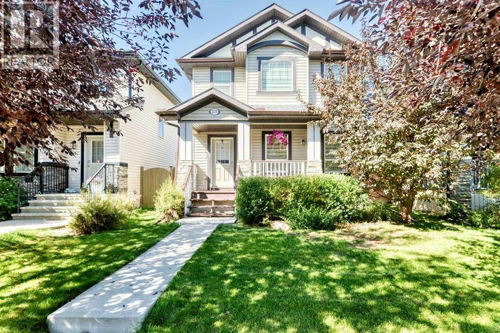 223 Skyview Ranch Way NE, Calgary, AB, T3N 0A9