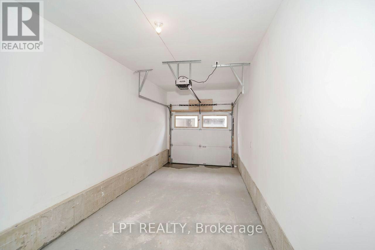 93 Matawin Lane, Richmond Hill, ON, L4B 0H8 - 33