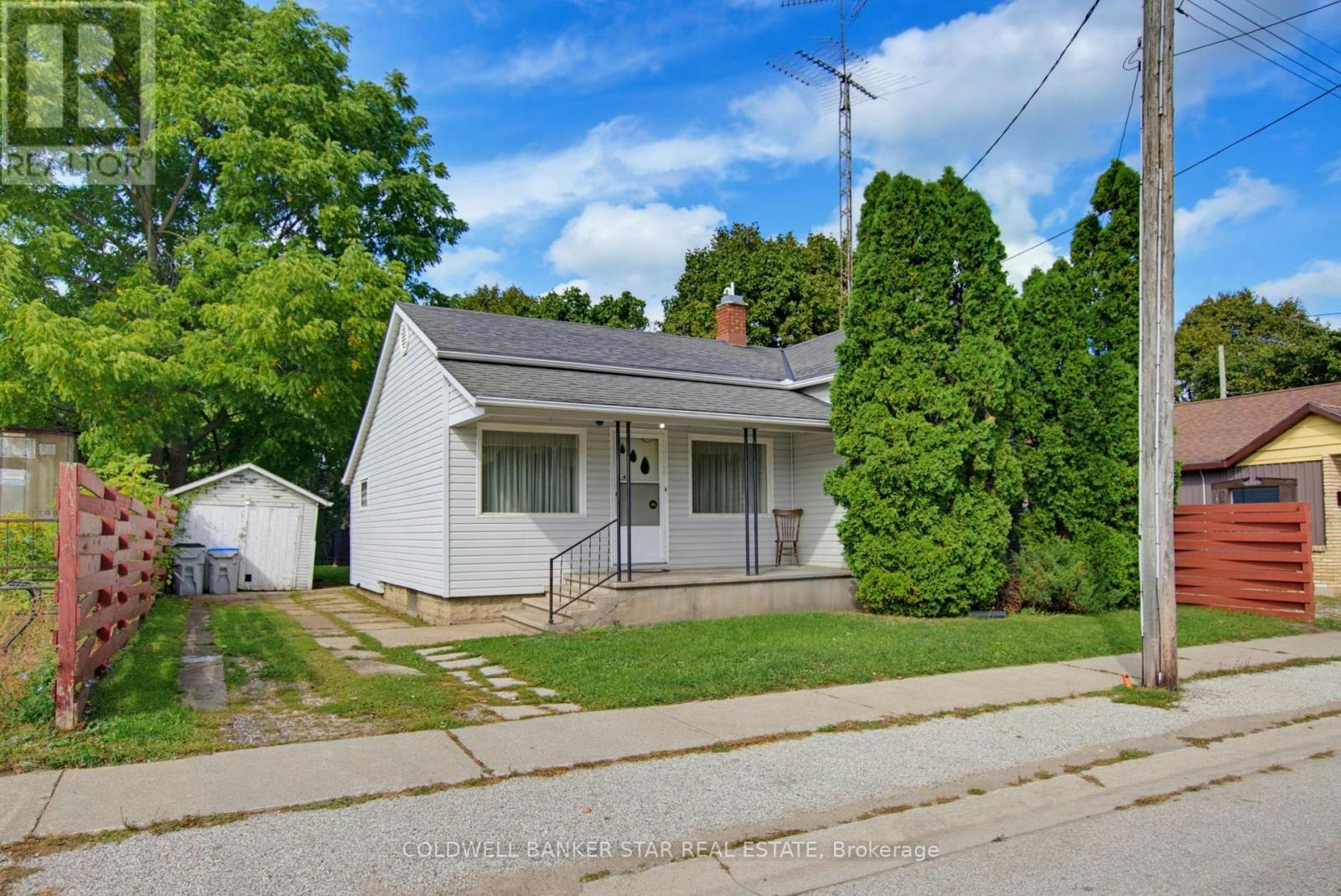 14 Washington Street, Lambton Shores, ON, N0N 1J0