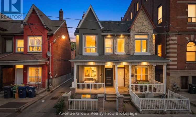 811 Dovercourt Road
