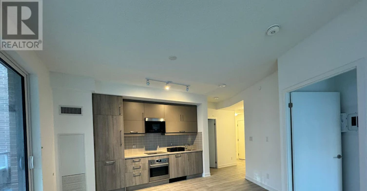 A528-8119 Birchmount Road, Markham, ON, L6G 0H5 - 2