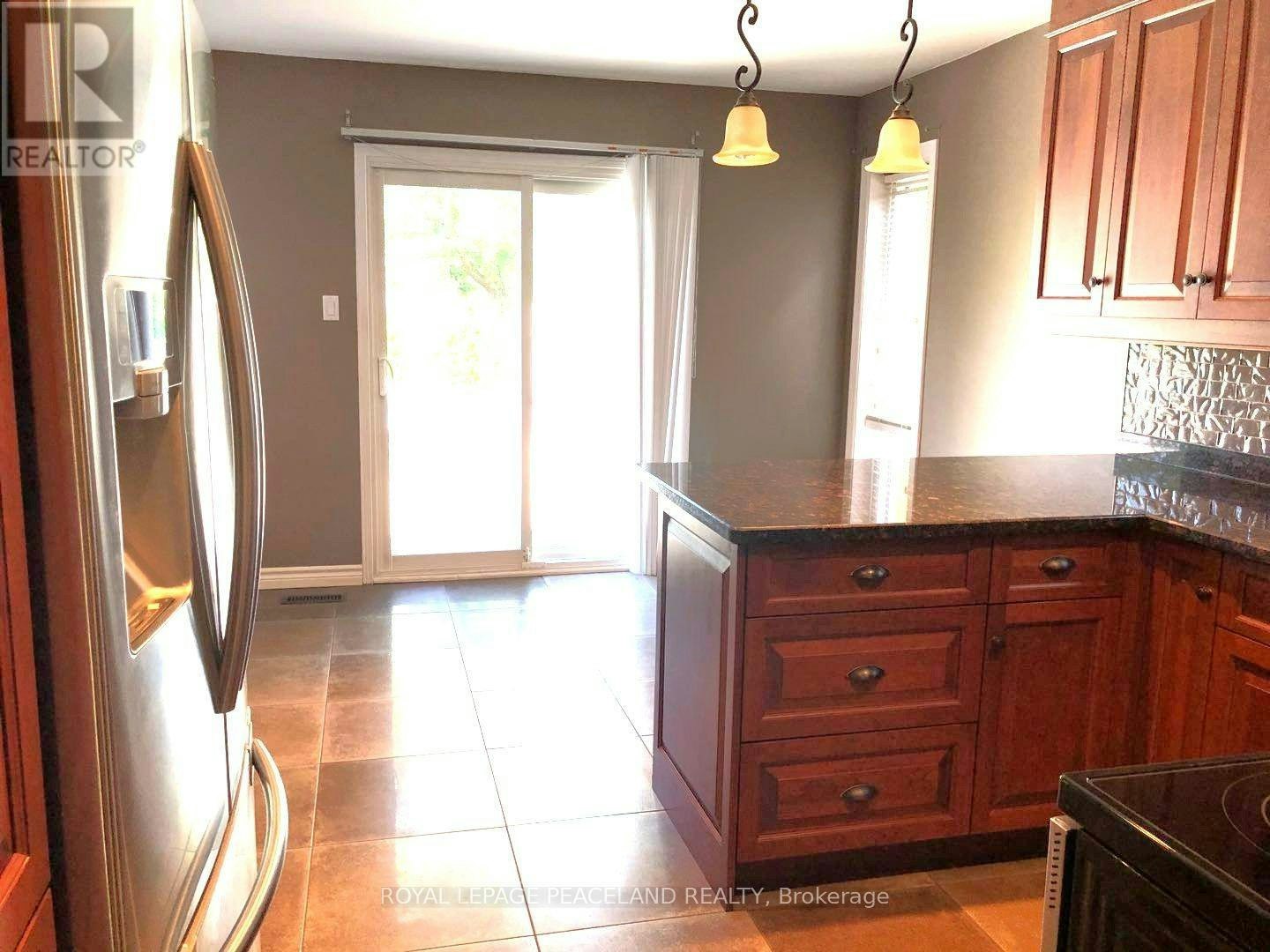 375 Pickering Crescent, Newmarket, ON, L3Y 8G8 - 15