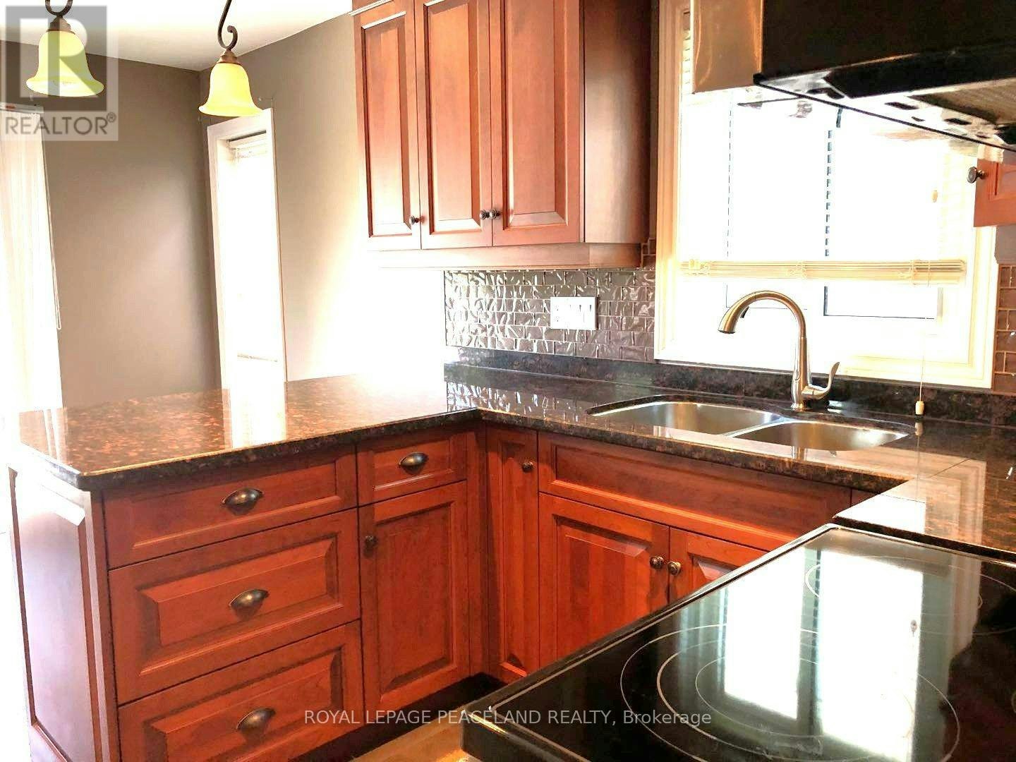 375 Pickering Crescent, Newmarket, ON, L3Y 8G8 - 14