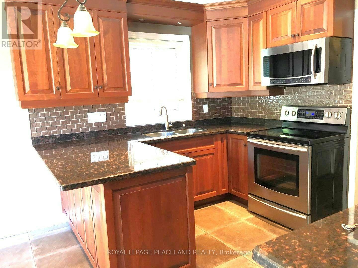 375 Pickering Crescent, Newmarket, ON, L3Y 8G8 - 12