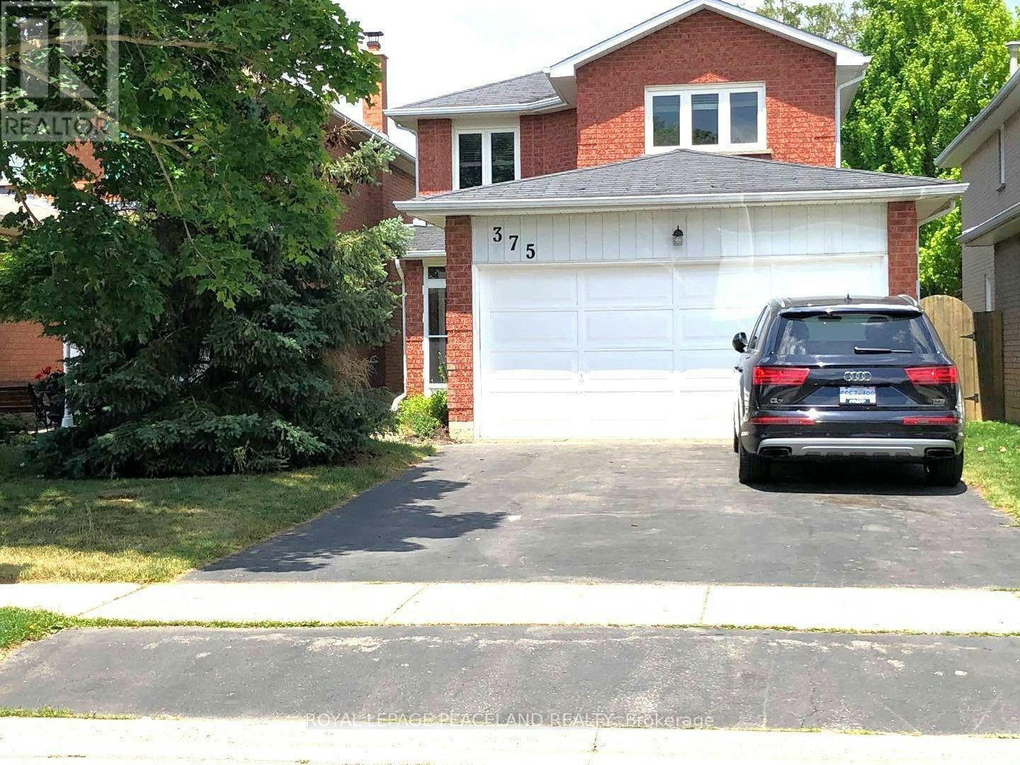 375 Pickering Crescent, Newmarket, ON, L3Y 8G8