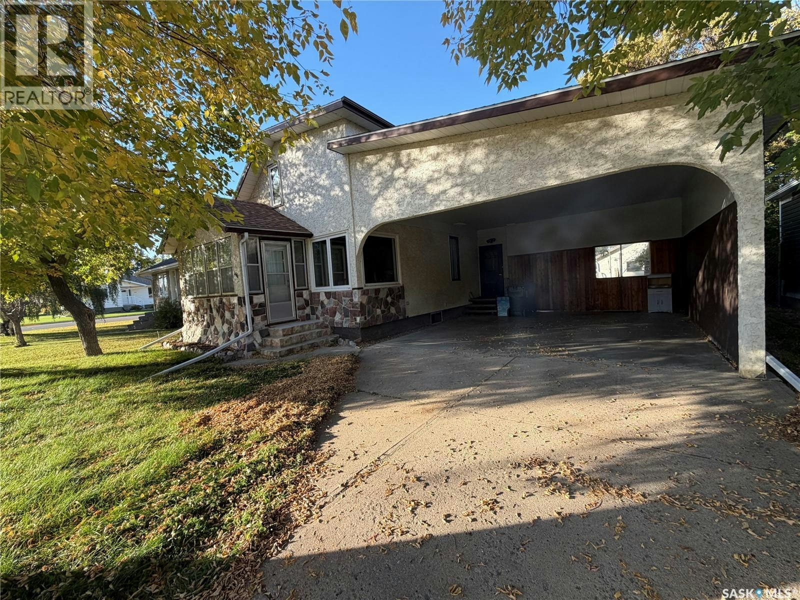 466 6th Avenue W, Melville, SK, S0A 2P0