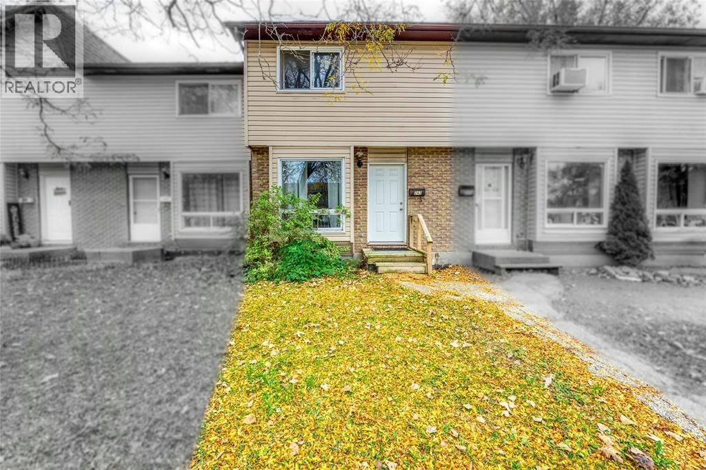 13-243 Hampton Avenue, Sarnia, ON, N7S 4Y7