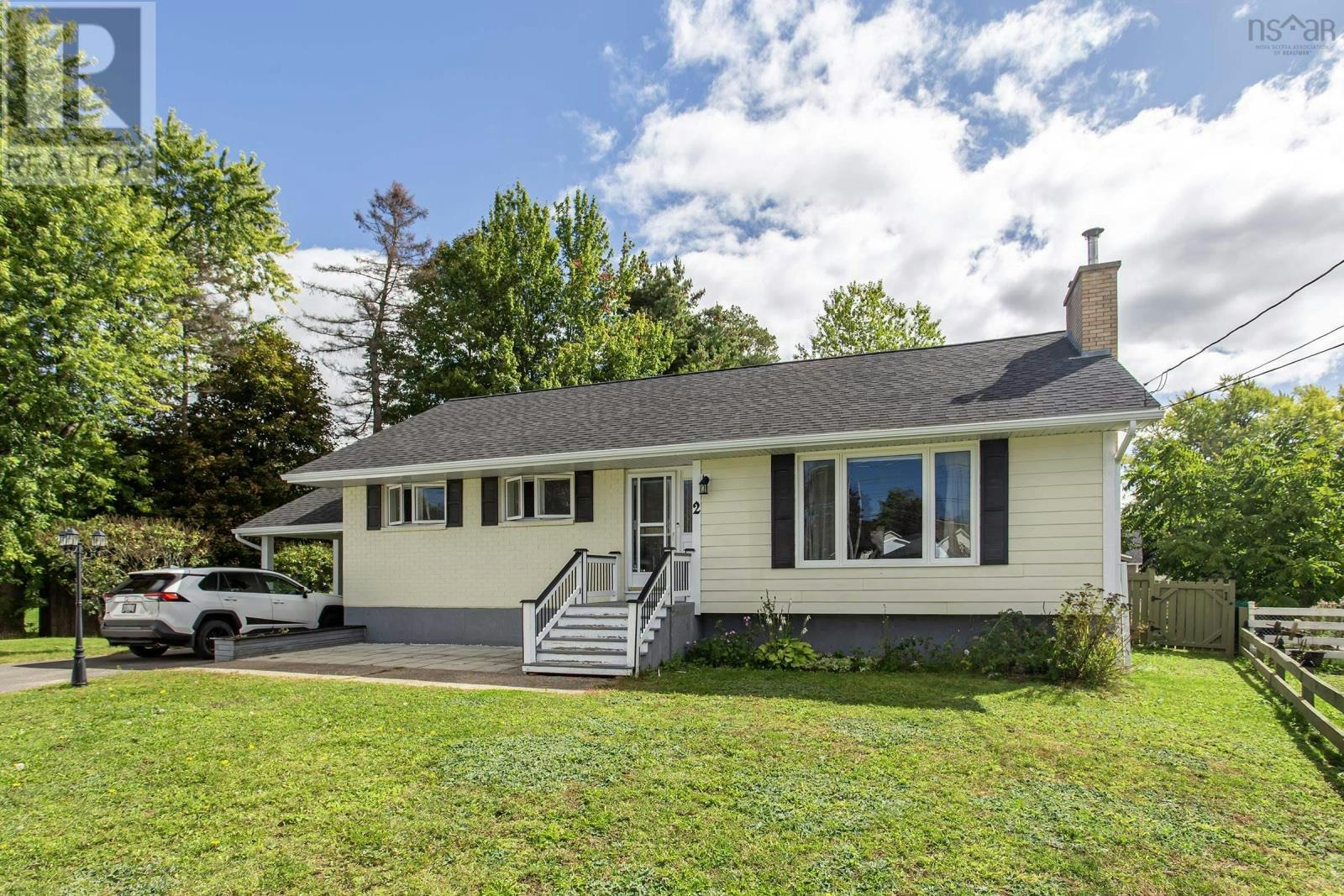 2 Mckenzie Drive, Middleton, NS, B0S 1P0