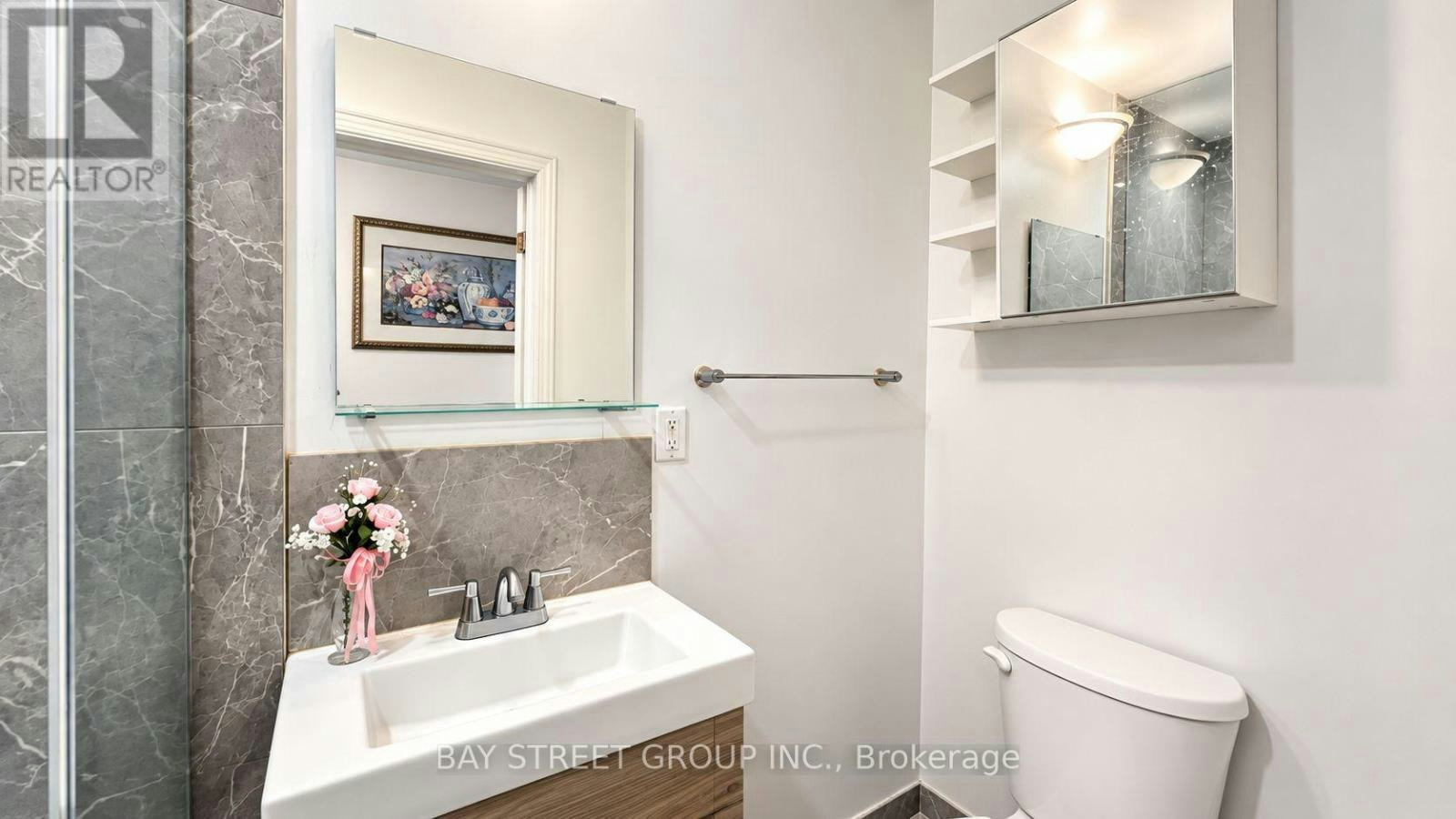 101-5 Elmira Court, Toronto, ON, M2K 2T1 - 17