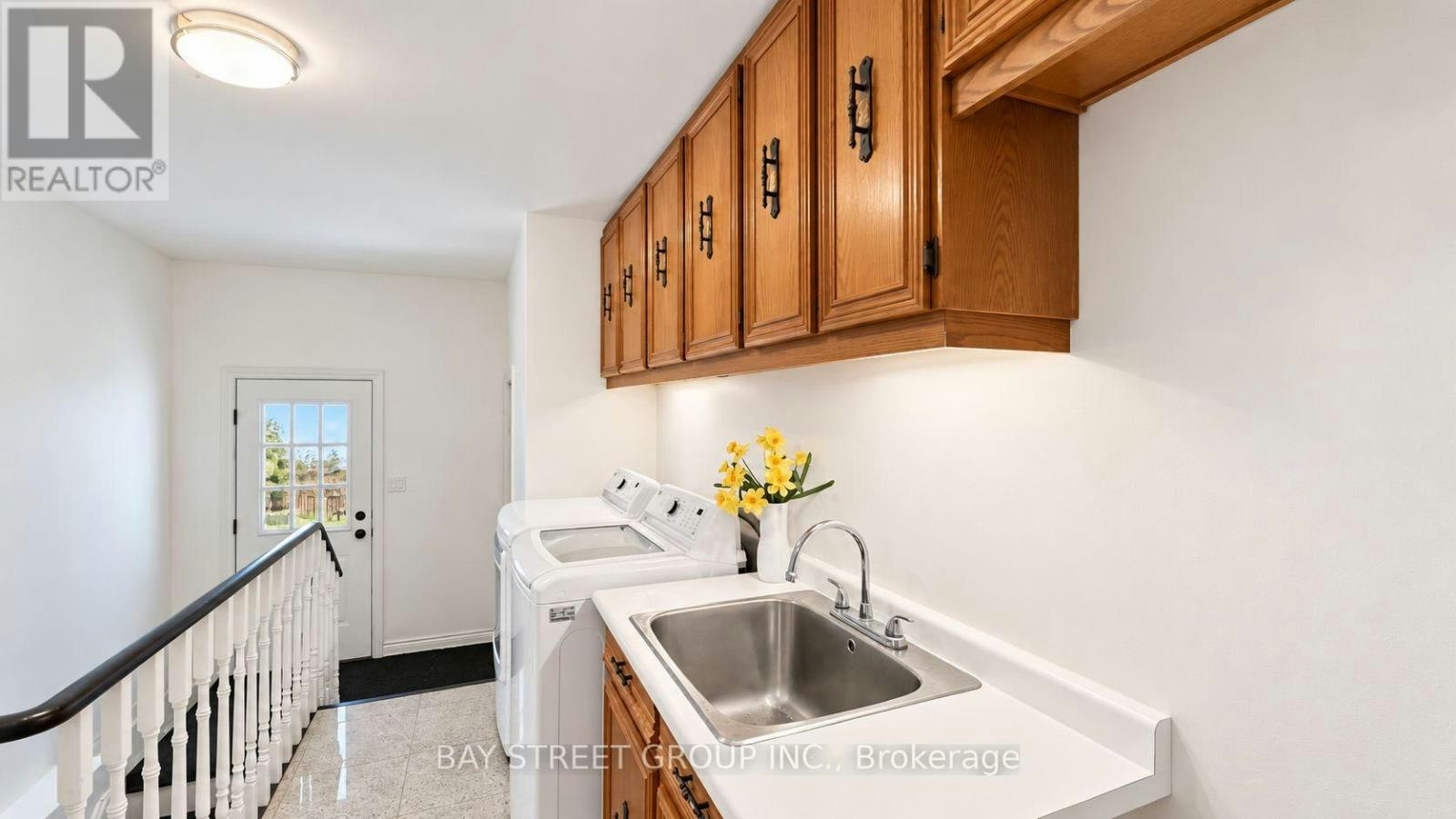202-5 Elmira Court, Toronto, ON, M2K 2T1 - 21