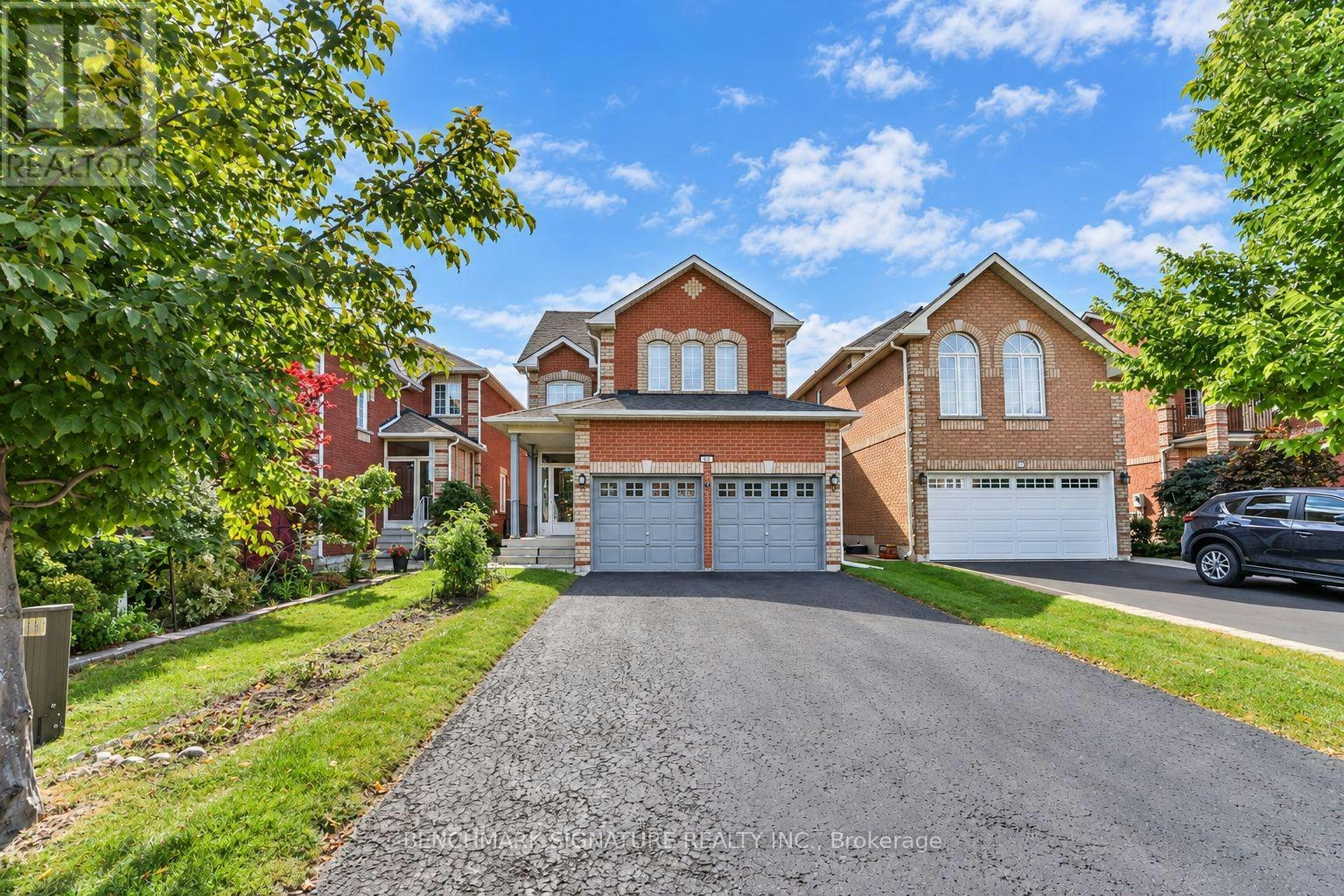 27 Avenida Street, Markham, ON, L3S 4J4