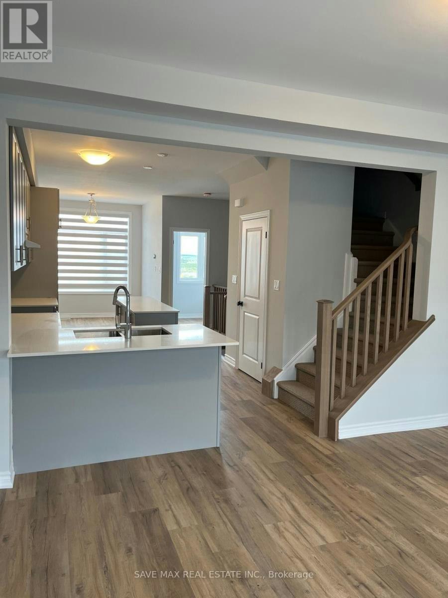 62-290 Equestrian Way, Cambridge, ON, N3H 4R6 - 3