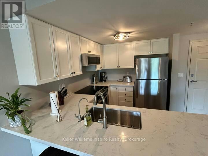 208-625 St David Street S, Centre Wellington, ON, N1M 0A8 - 2