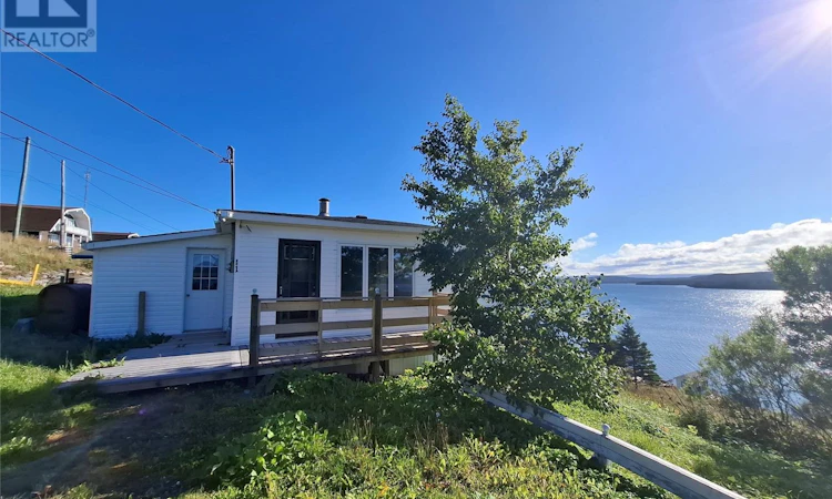 1 Hillside Avenue