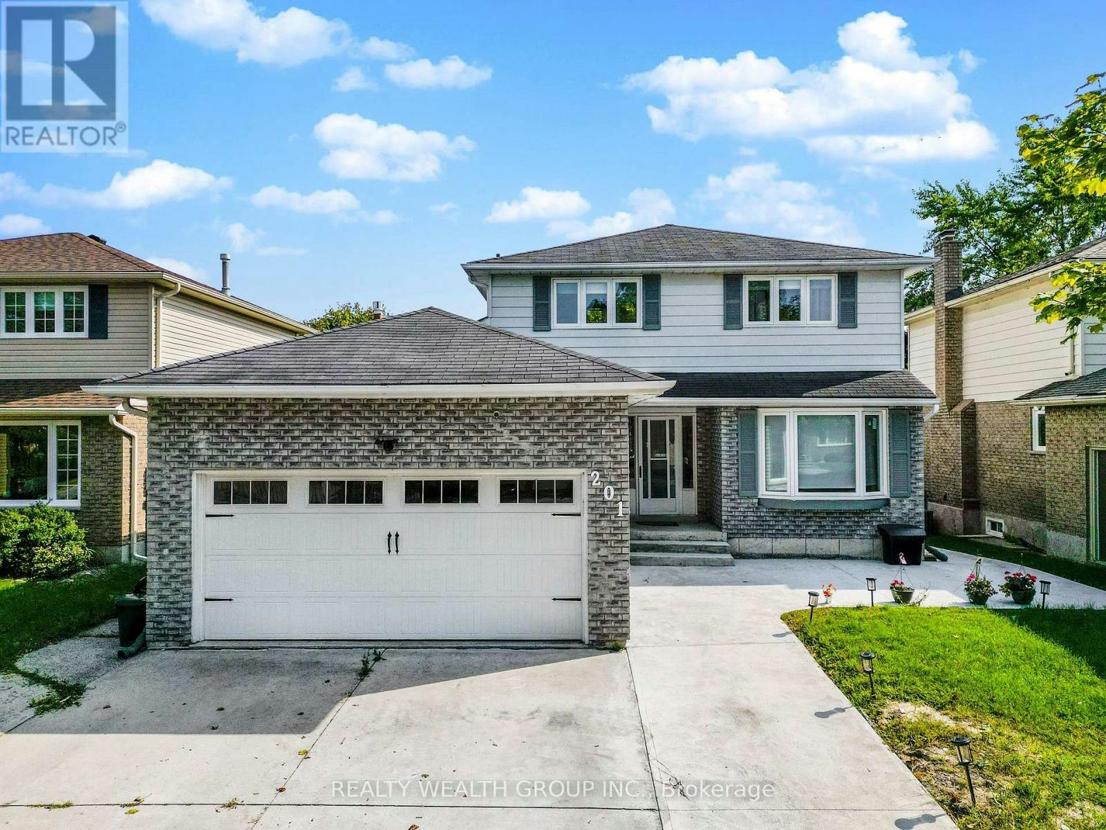 BSMNT-201 Biscayne Boulevard, Georgina, ON, L4P 3L8