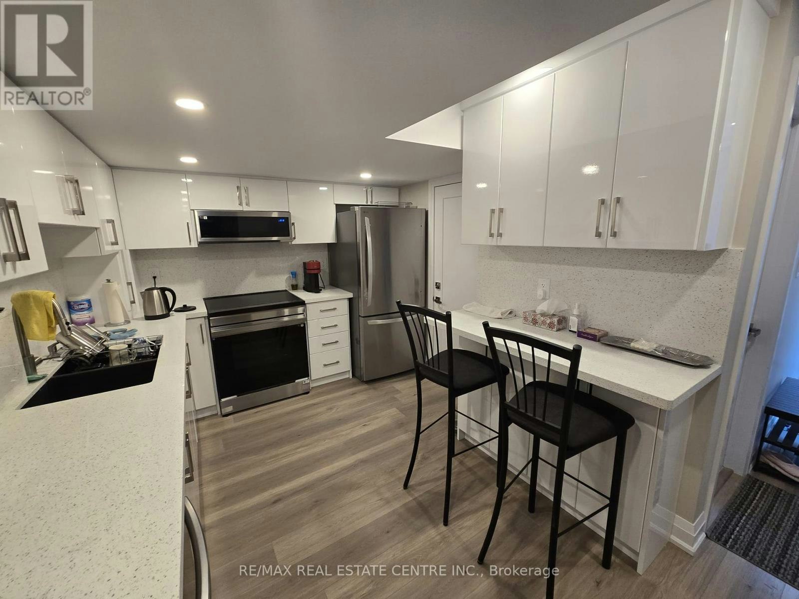 BSMT-1412 Rose Way, Milton, ON, L9T 7E7 - 19