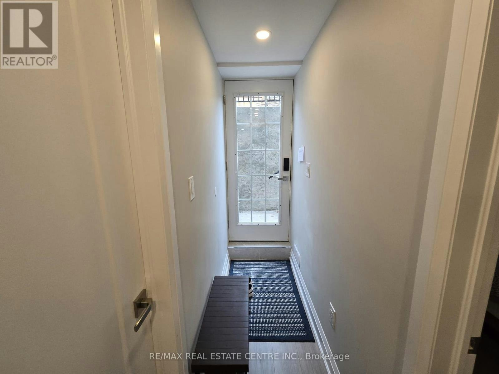 BSMT-1412 Rose Way, Milton, ON, L9T 7E7 - 11