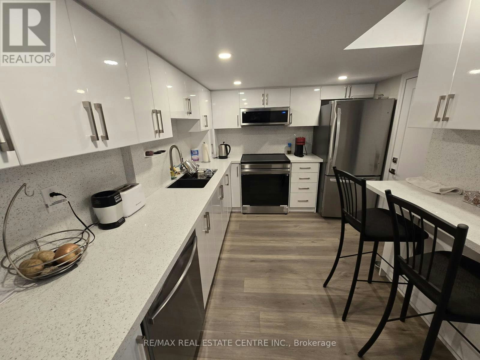 BSMT-1412 Rose Way, Milton, ON, L9T 7E7 - 21