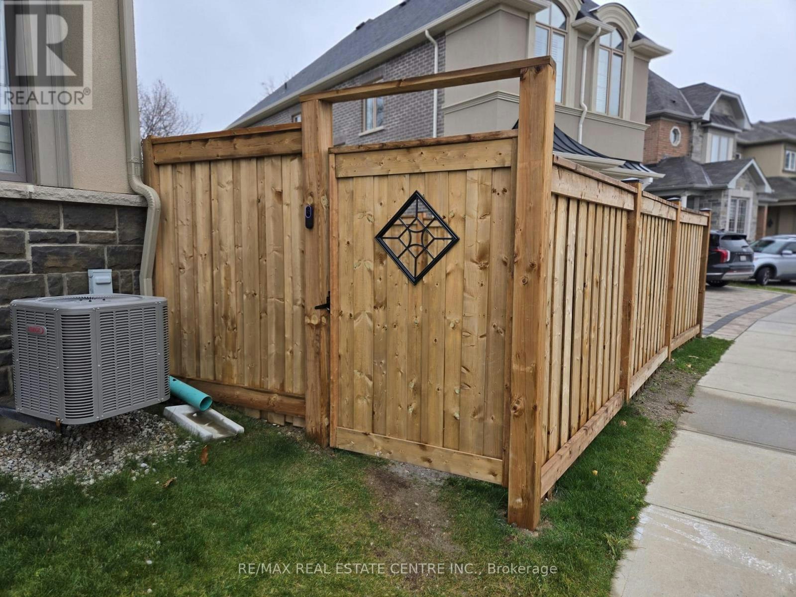 BSMT-1412 Rose Way, Milton, ON, L9T 7E7 - 6