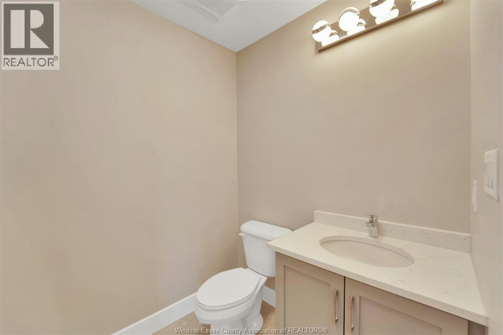 304-140 Main Street East, Kingsville, ON, N9Y 1A6 - 14