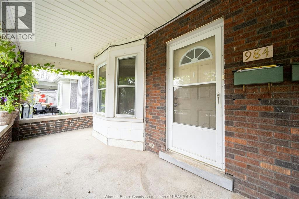 984 Windermere Road, Windsor, ON, N8Y 3E4 - 5