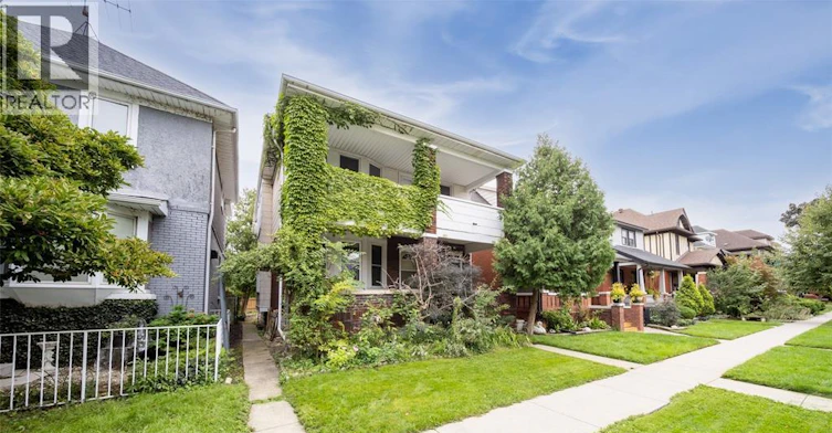 984 Windermere Road, Windsor, ON, N8Y 3E4 - 3