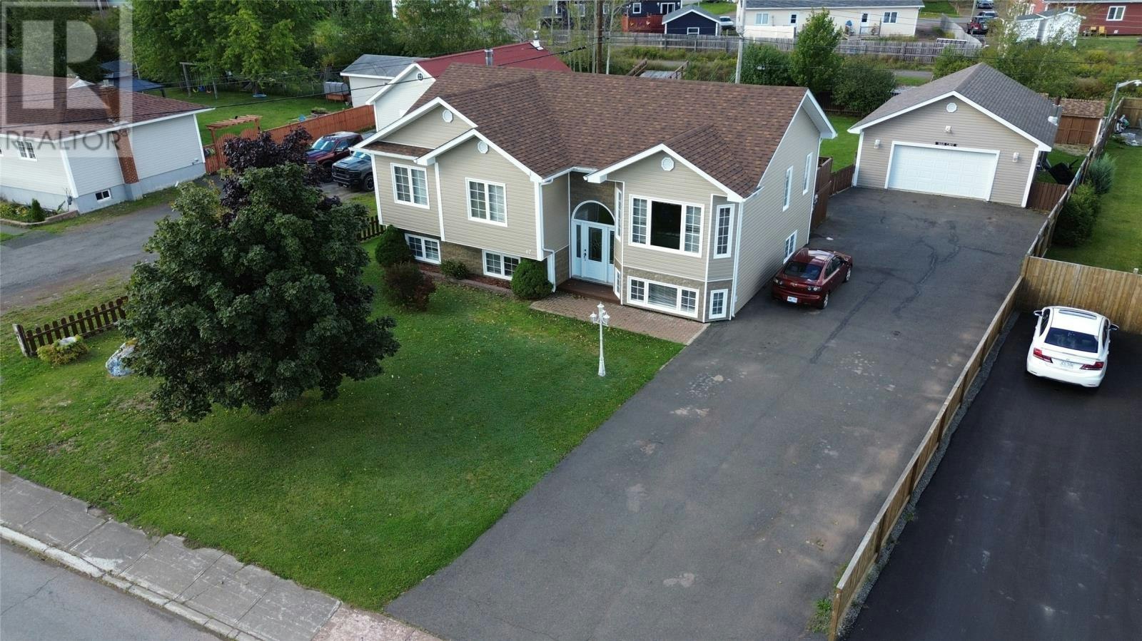 67 Marshalls Drive, Bishop's Falls, NL, A0H 1C0