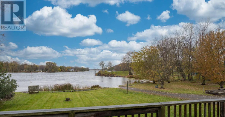 MAIN-321 Rosebush Road, Quinte West, ON, K0K 3E0