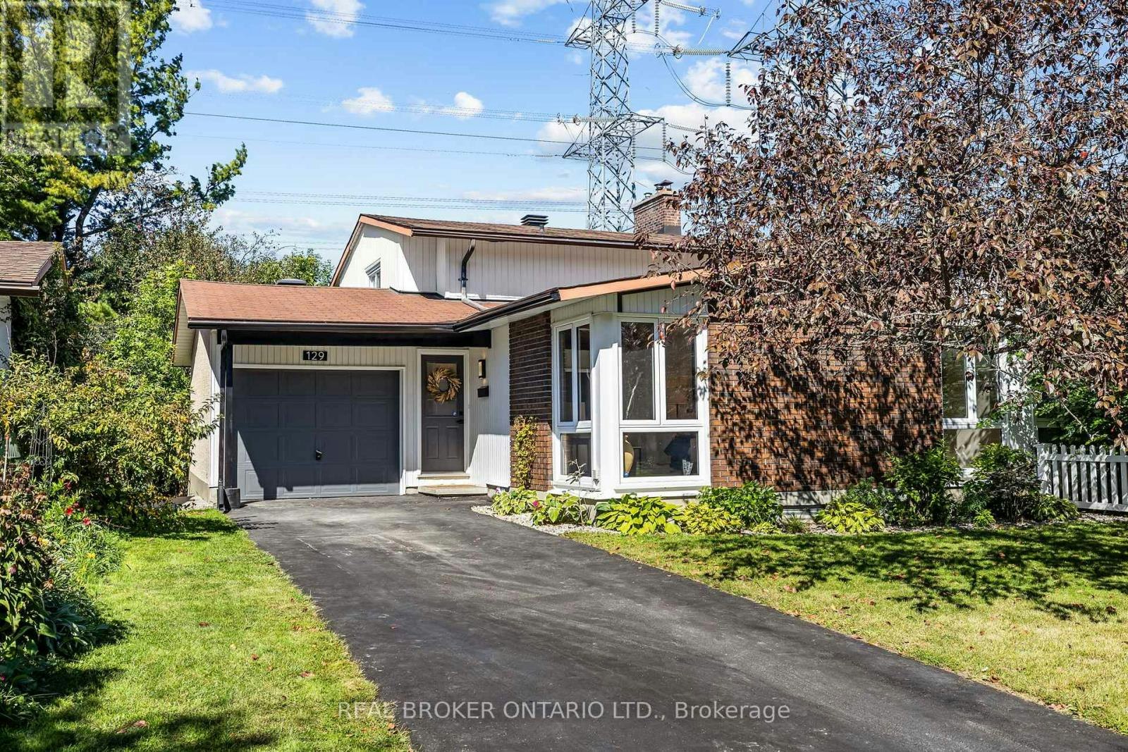 129 Woodfield Drive, Ottawa, ON, K2G 0A1