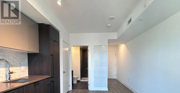 2702-252 Church Street, Toronto, ON, M5B 0E6 - 9