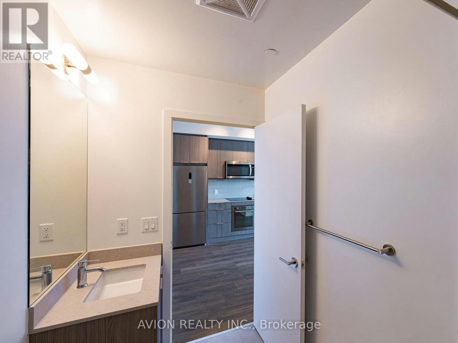 902-36 Forest Manor Road, Toronto, ON, M2J 1M1 - 11